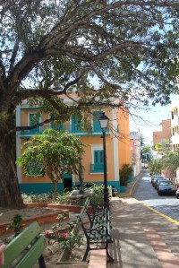 Colorful Old San Juan (Puerto Rico) is a wonderful place to spend the day strolling & taking photos.