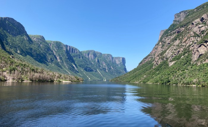 Boating on Western Brook Pond: A Newfoundland Inland Fjord